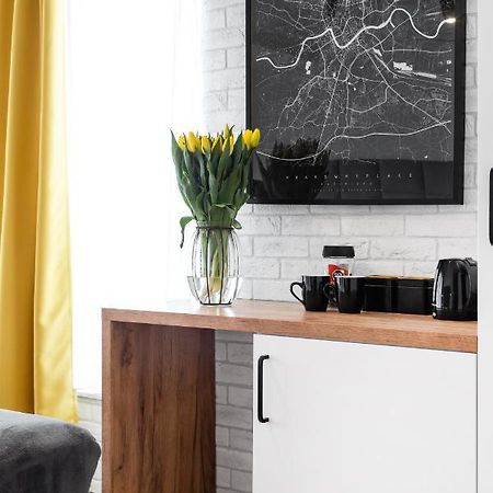 Househost Apartament: Ul. Miodowa 42/42B Cracovia Exterior foto